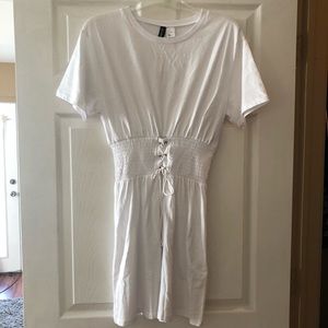 T-shirt dress with lace up cinched waist